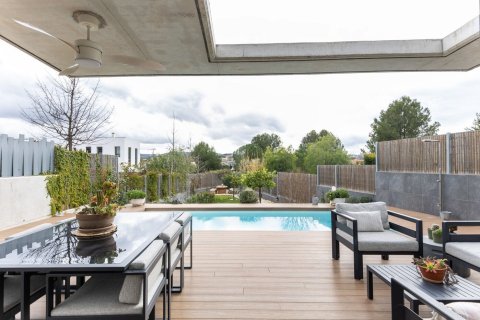 Сasa de 5 dormitorios en venta en Sant Cugat del Vallès, Barcelona, Cataluña, Spain № 1433 - foto 27