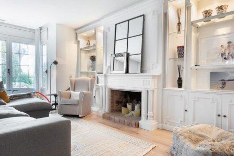 Купить дом в Сан-Кугат-дель-Вальес, Испания с 7 комнат, № 1432 - фото 8