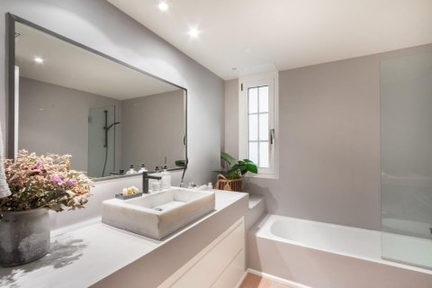 Купить дом в Сан-Кугат-дель-Вальес, Испания с 7 комнат, № 1432 - фото 26