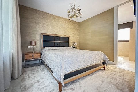 Купить дом в Сан-Кугат-дель-Вальес, Испания с 5 комнат, № 1434 - фото 16