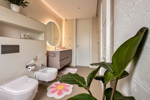 Купить дом в Сан-Кугат-дель-Вальес, Испания с 5 комнат, № 1434 - фото 30