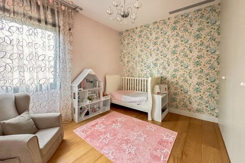 Купить дом в Сан-Кугат-дель-Вальес, Испания с 5 комнат, № 1434 - фото 28