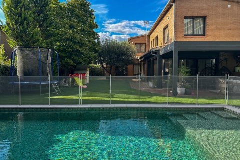 Купить дом в Сан-Кугат-дель-Вальес, Испания с 5 комнат, № 1434 - фото 6