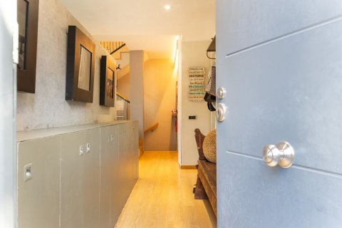 Купить дом в Сан-Кугат-дель-Вальес, Испания с 7 комнат, № 1431 - фото 11