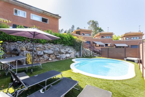 Купить дом в Сан-Кугат-дель-Вальес, Испания с 7 комнат, № 1431 - фото 6