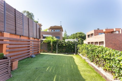 Купить дом в Сан-Кугат-дель-Вальес, Испания с 7 комнат, № 1431 - фото 8