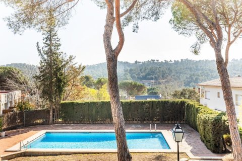 Сasa de 6 dormitorios en venta en Sant Cugat del Vallès, Barcelona, Cataluña, Spain № 1435 - foto 28