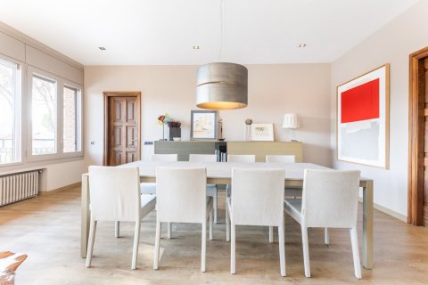 Сasa de 6 dormitorios en venta en Sant Cugat del Vallès, Barcelona, Cataluña, Spain № 1435 - foto 7