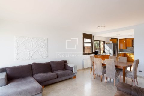 4 bedrooms villa for sale in Sant Vicenc De Montalt, Barcelona, Catalonia, Spain № 6416 - photo 8
