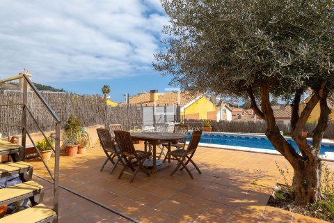 4 bedrooms villa for sale in Sant Vicenc De Montalt, Barcelona, Catalonia, Spain № 6416 - photo 28