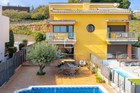 4 bedrooms villa for sale in Sant Vicenc De Montalt, Barcelona, Catalonia, Spain № 6416 - photo 5