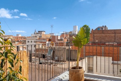 2 bedrooms apartment for sale in Barcelona, Catalonia, Spain № 6411 - photo 26
