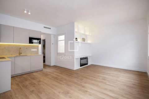 2 bedrooms apartment for sale in Barcelona, Catalonia, Spain № 6411