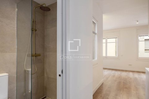 2 bedrooms apartment for sale in Barcelona, Catalonia, Spain № 6411 - photo 16