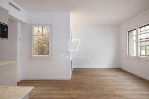 2 bedrooms apartment for sale in Barcelona, Catalonia, Spain № 6411 - photo 7
