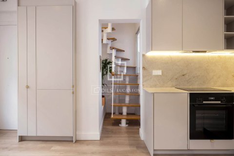 2 bedrooms apartment for sale in Barcelona, Catalonia, Spain № 6411 - photo 22