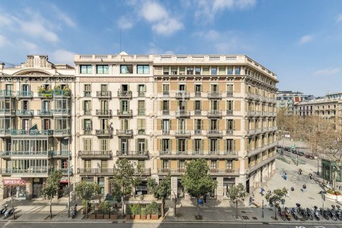 2 chambres apartment à vendre à Barcelona, Catalonia, Spain № 6412 - photo 30