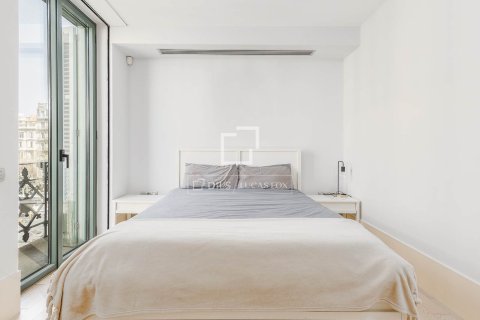 2 chambres apartment à vendre à Barcelona, Catalonia, Spain № 6412 - photo 17