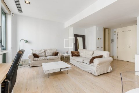 2 chambres apartment à vendre à Barcelona, Catalonia, Spain № 6412 - photo 9