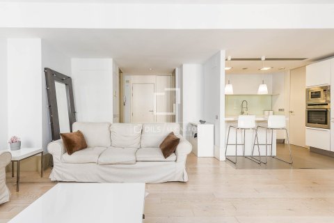 2 chambres apartment à vendre à Barcelona, Catalonia, Spain № 6412 - photo 6