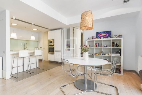 2 chambres apartment à vendre à Barcelona, Catalonia, Spain № 6412 - photo 12