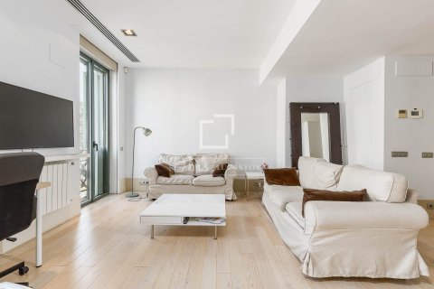 2 chambres apartment à vendre à Barcelona, Catalonia, Spain № 6412 - photo 5