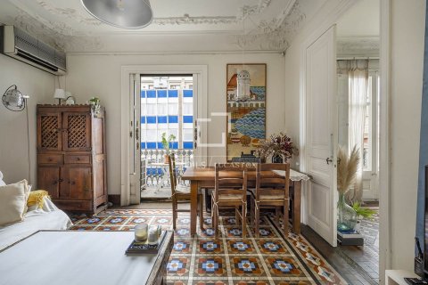 5 bedrooms apartment for sale in Barcelona, Catalonia, Spain № 6414 - photo 2