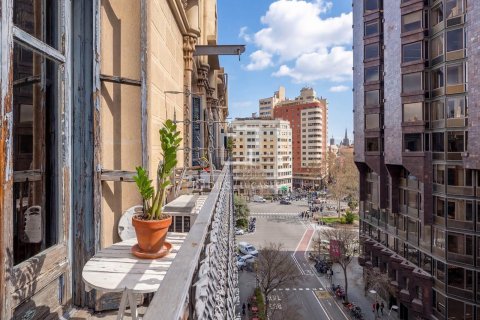 5 bedrooms apartment for sale in Barcelona, Catalonia, Spain № 6414 - photo 8
