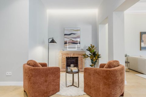 5 bedrooms apartment for sale in Barcelona, Catalonia, Spain № 6413 - photo 16