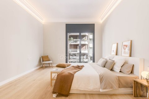 5 bedrooms apartment for sale in Barcelona, Catalonia, Spain № 6413 - photo 18