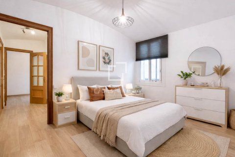 4 bedrooms villa for sale in Vilanova i la Geltru, Barcelona, Catalonia, Spain № 6415 - photo 12