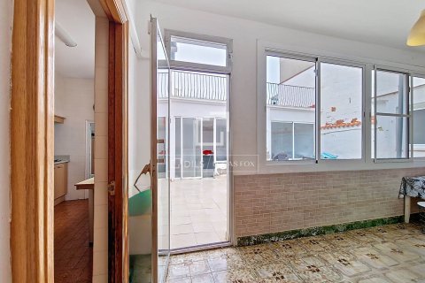 4 bedrooms villa for sale in Vilanova i la Geltru, Barcelona, Catalonia, Spain № 6415 - photo 25