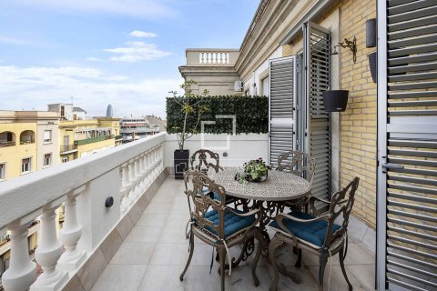 1 bedroom apartment for sale in Barcelona, Catalonia, Spain № 6410