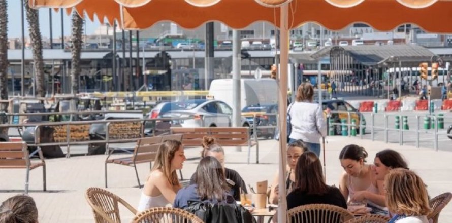 296 sq.m. cafe / restaurant for sale in Ciutat Vella, Barcelona, Catalonia, Spain № 4577