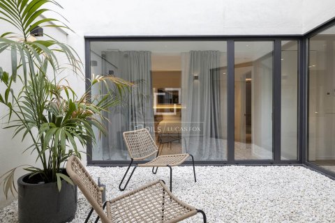 Снять в аренду квартиру в Барселона, Испания с 3 спальни, 238м², № 6361 - фото 23