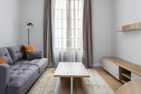 Снять в аренду квартиру в Барселона, Испания с 2 спальни, 72м², № 6362 - фото 6