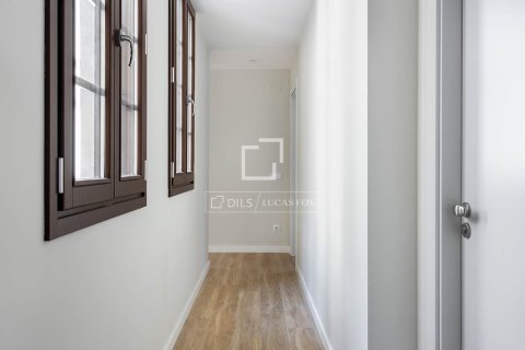 Снять в аренду квартиру в Барселона, Испания с 2 спальни, 72м², № 6362 - фото 16