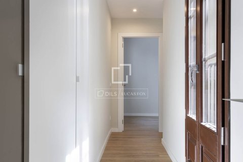 Снять в аренду квартиру в Барселона, Испания с 2 спальни, 72м², № 6362 - фото 15