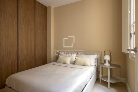 3 chambres apartment à louer à Barcelona, Catalonia, Spain № 6363 - photo 15