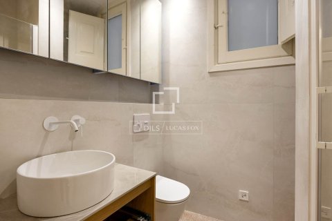 3 bedrooms apartment for sale in Barcelona, Catalonia, Spain № 6367 - photo 16