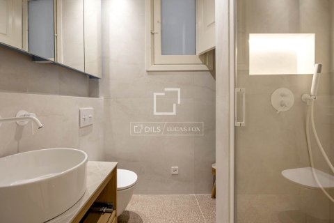 3 bedrooms apartment for sale in Barcelona, Catalonia, Spain № 6367 - photo 15