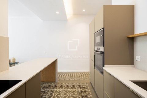 3 bedrooms apartment for sale in Barcelona, Catalonia, Spain № 7255 - photo 16