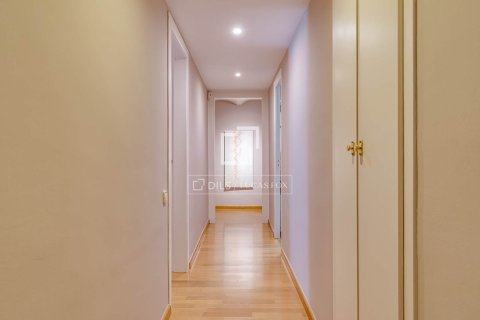 Купить квартиру в Барселона, Испания с 4 спальни, 261м², № 7257 - фото 11