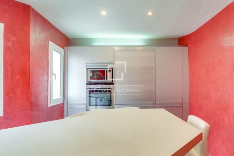 Купить квартиру в Барселона, Испания с 4 спальни, 261м², № 7257 - фото 16