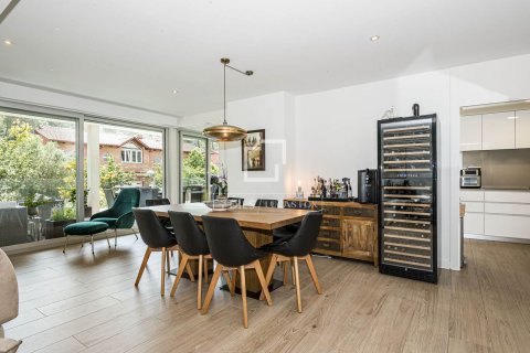 Apartamento de 5 dormitorios en venta en Sant Cugat del Vallès, Barcelona, Cataluña, Spain № 7254 - foto 25