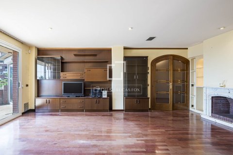 3 chambres apartment à vendre à Castelldefels, Barcelona, Catalonia, Spain № 7251 - photo 13