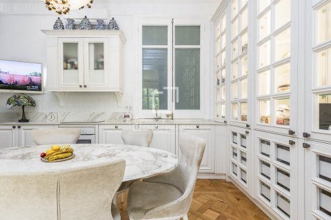Купить квартиру в Барселона, Испания с 5 спален, 302м², № 7252 - фото 20