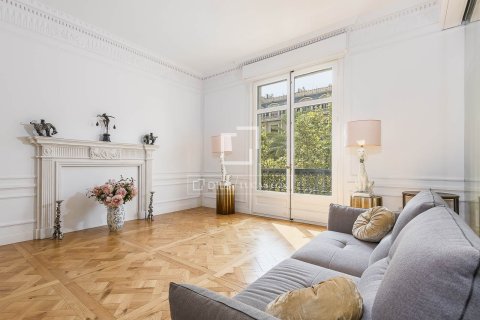 Купить квартиру в Барселона, Испания с 5 спален, 302м², № 7252 - фото 29