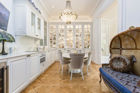 Купить квартиру в Барселона, Испания с 5 спален, 302м², № 7252 - фото 22