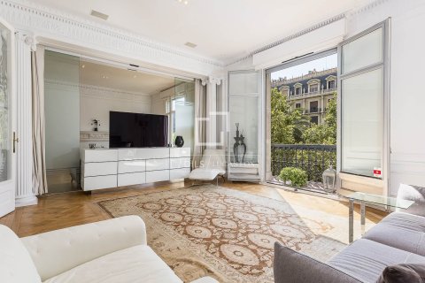 Купить квартиру в Барселона, Испания с 5 спален, 302м², № 7252 - фото 25